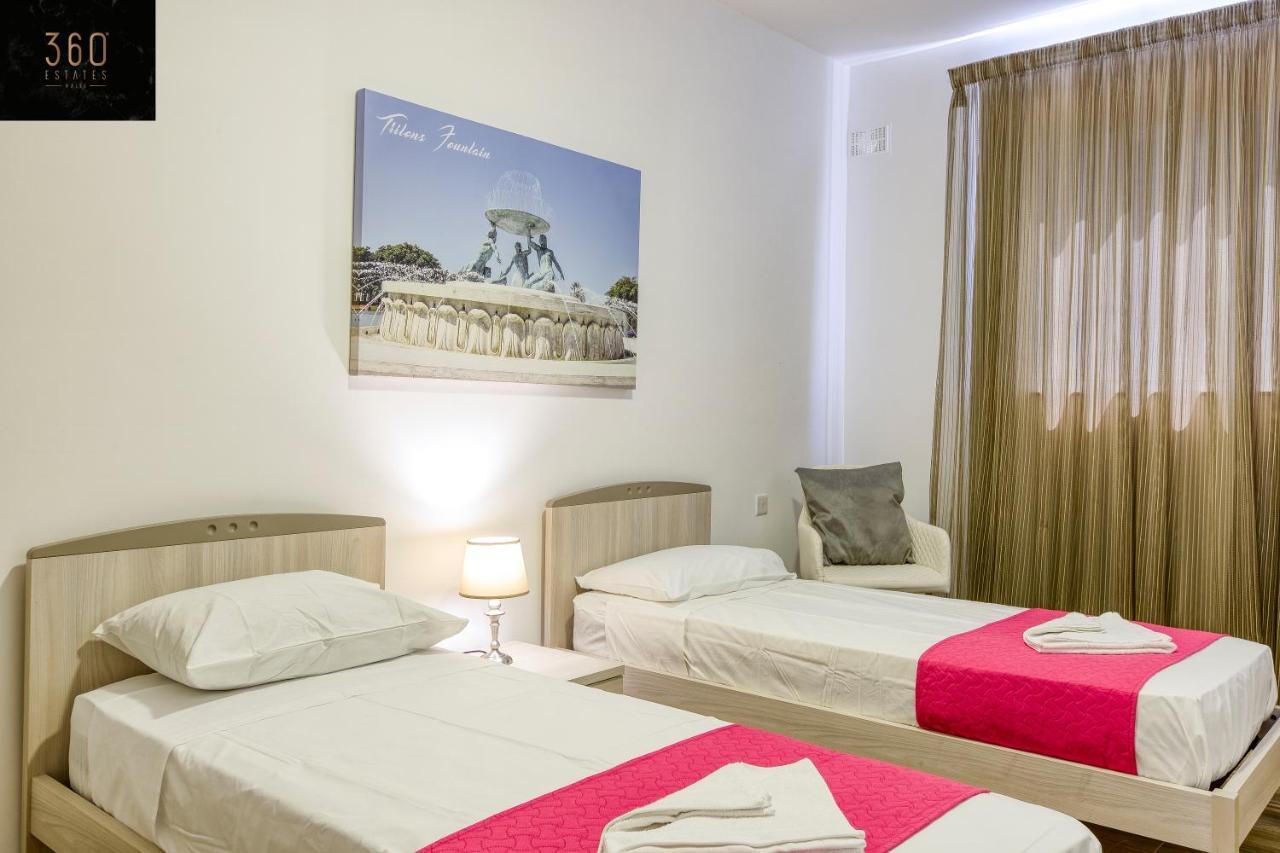 세인트폴스베이 Lux Sea Front Penthouse With Breathtaking Views In St Pauls By 360 Estates 아파트 외부 사진